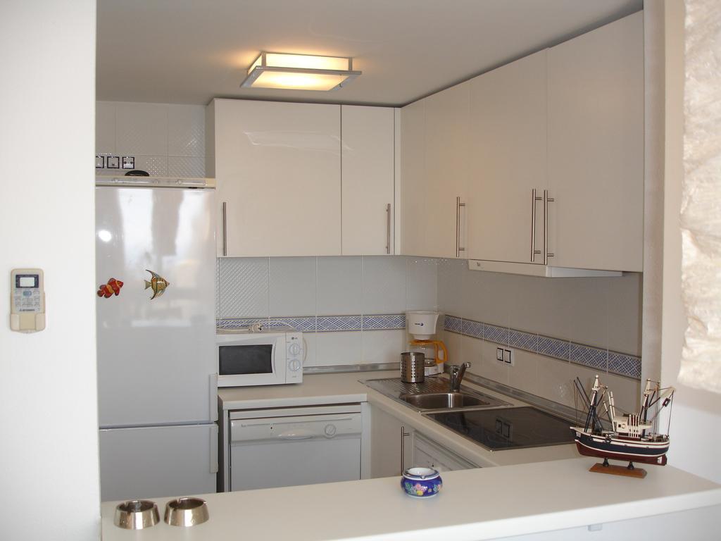 Villamarina Apartments - Zand Properties Benidorm Kamer foto
