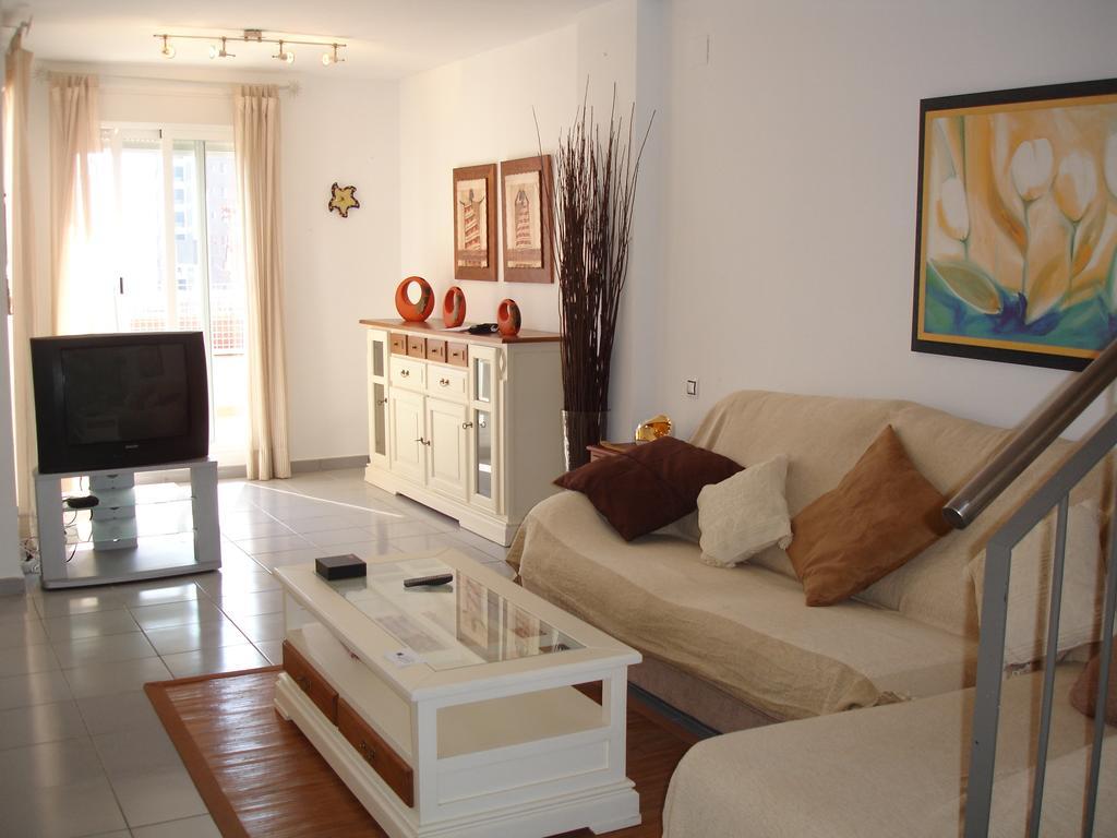 Villamarina Apartments - Zand Properties Benidorm Kamer foto